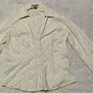 Early 2000’s Chevron Cream Buttoned silhouette slightly sheer blouse